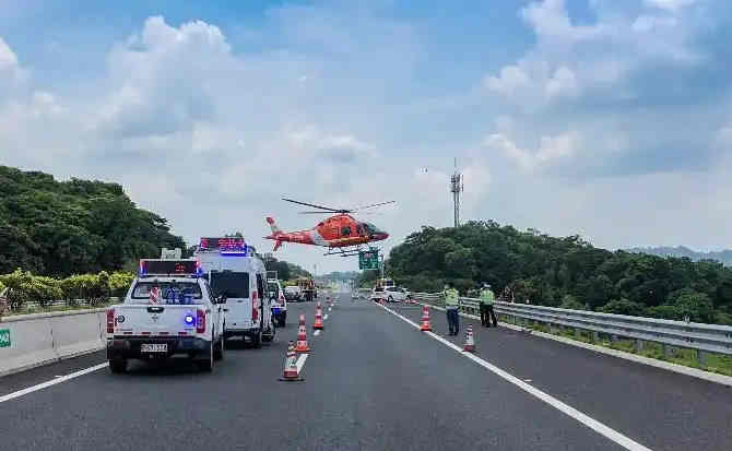 柳城高速公路汽车救援案例